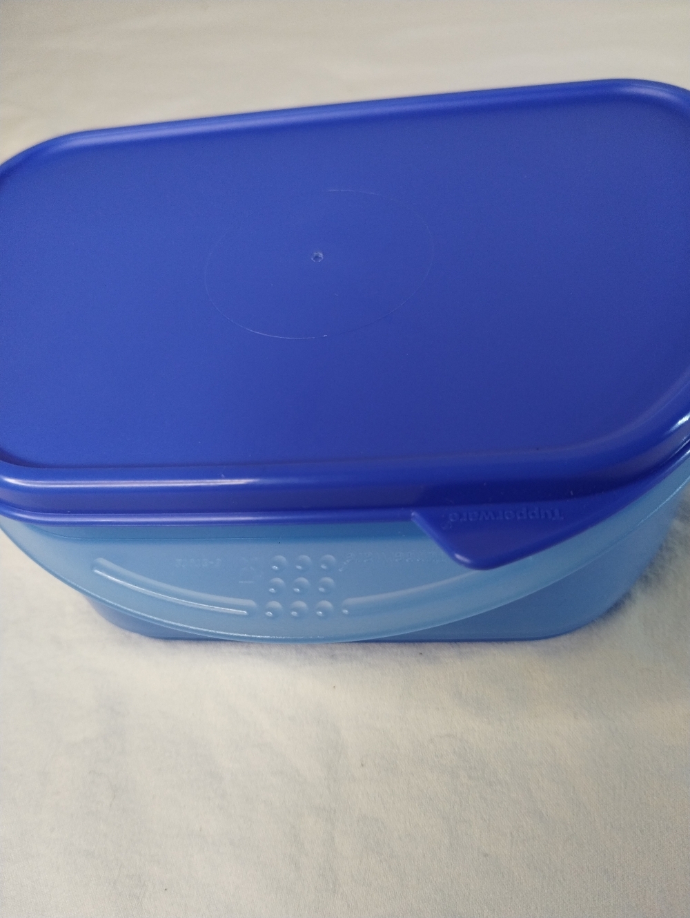 Tupperware Fridge Stackable Container New RETIRED STOCK - Picture 5 of 6